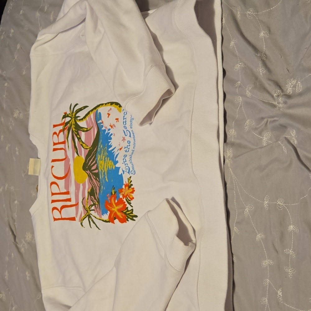 Sale, 3 For $40 Rip Curl White Tropical Graphic Sweatshirt